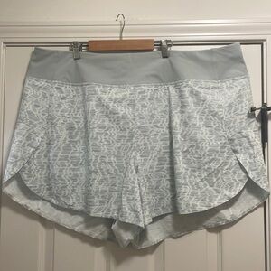 ATHLETA short printed run with it 3.5” plus size active wear New Size 3X